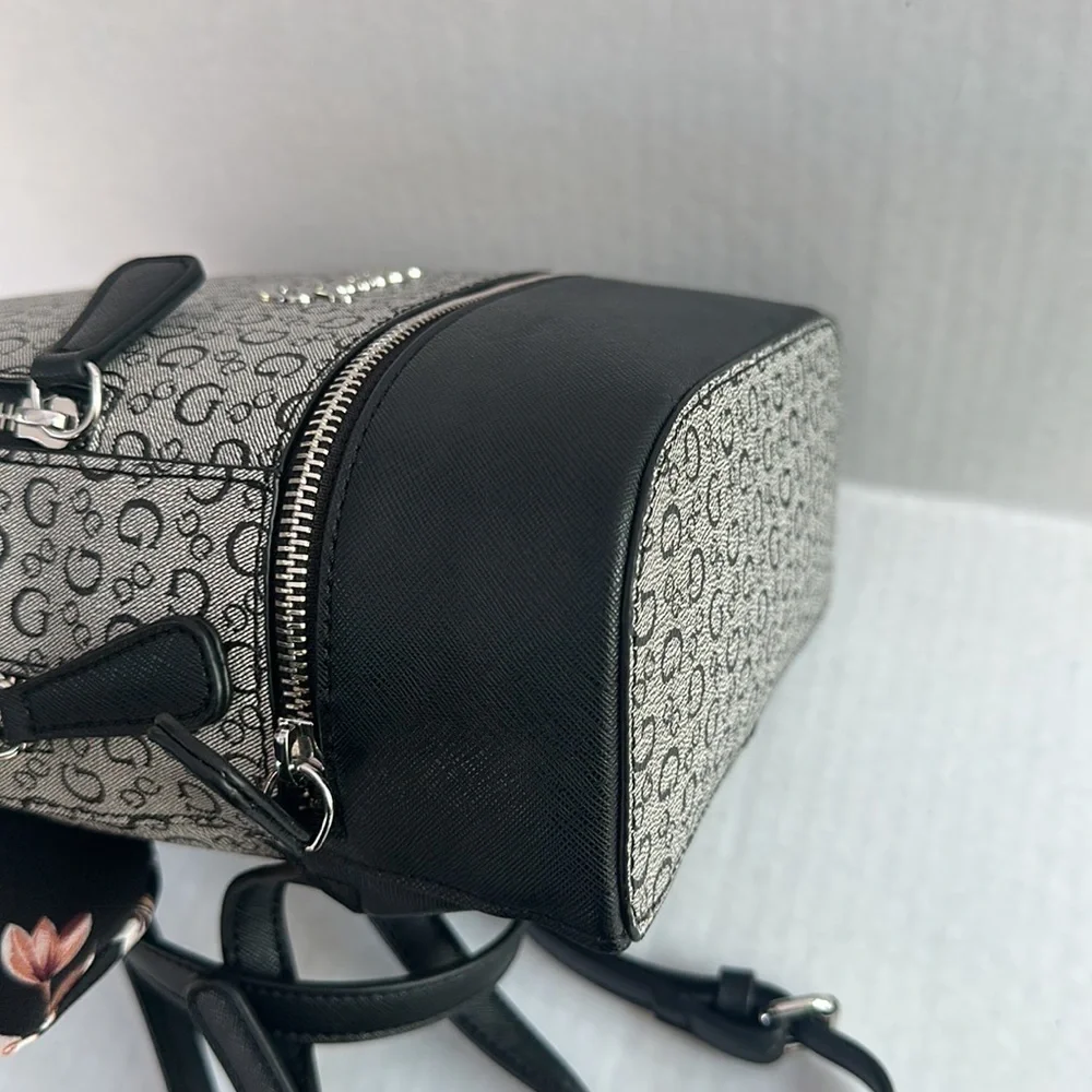 New GUESS Black Gray Logo Print Double Zipper Small Backpack/Handbag